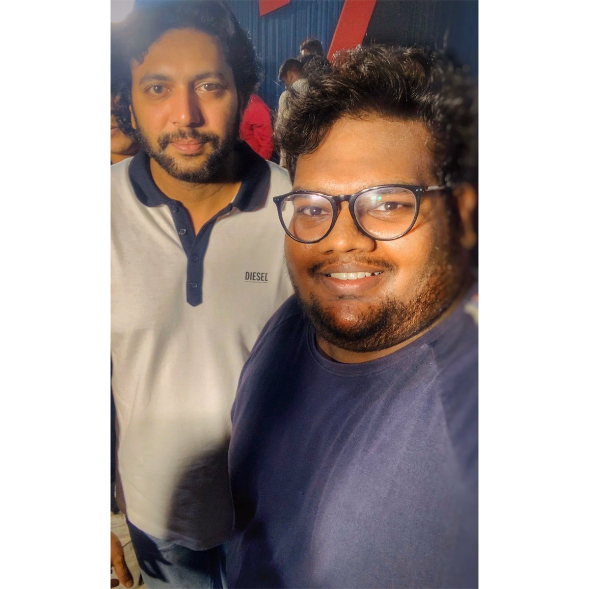 adithyaprnv21's tweet photo. No matter How many heroes come, You will always be my Superstar🥳❤️🔥! THALAIVA 🙏🏻🙏🏻@actor_jayamravi @pradeeponelife @VelsFilmIntl @isharikganesh @SakthiFilmFctry #ComaliThanksGivingMeet #Comali50thday #Comali #diehardfan @jayam_mohanraja https://t.co/cQ2ddr5AW1