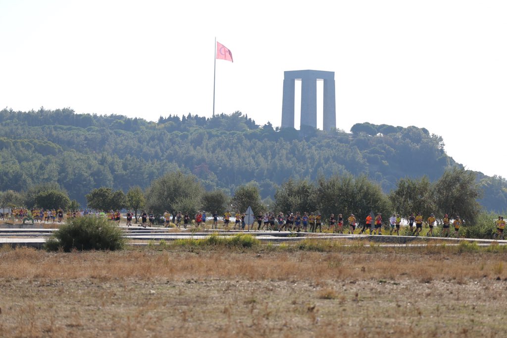 gelibolumaraton's tweet photo. 📸 Adımların fidana dönüştüğü maratondan kareler. 🌲🌳⠀
⠀
#AdımlarFidana⠀
#TurkcellGeliboluMaratonu https://t.co/YYX6CIcZGb