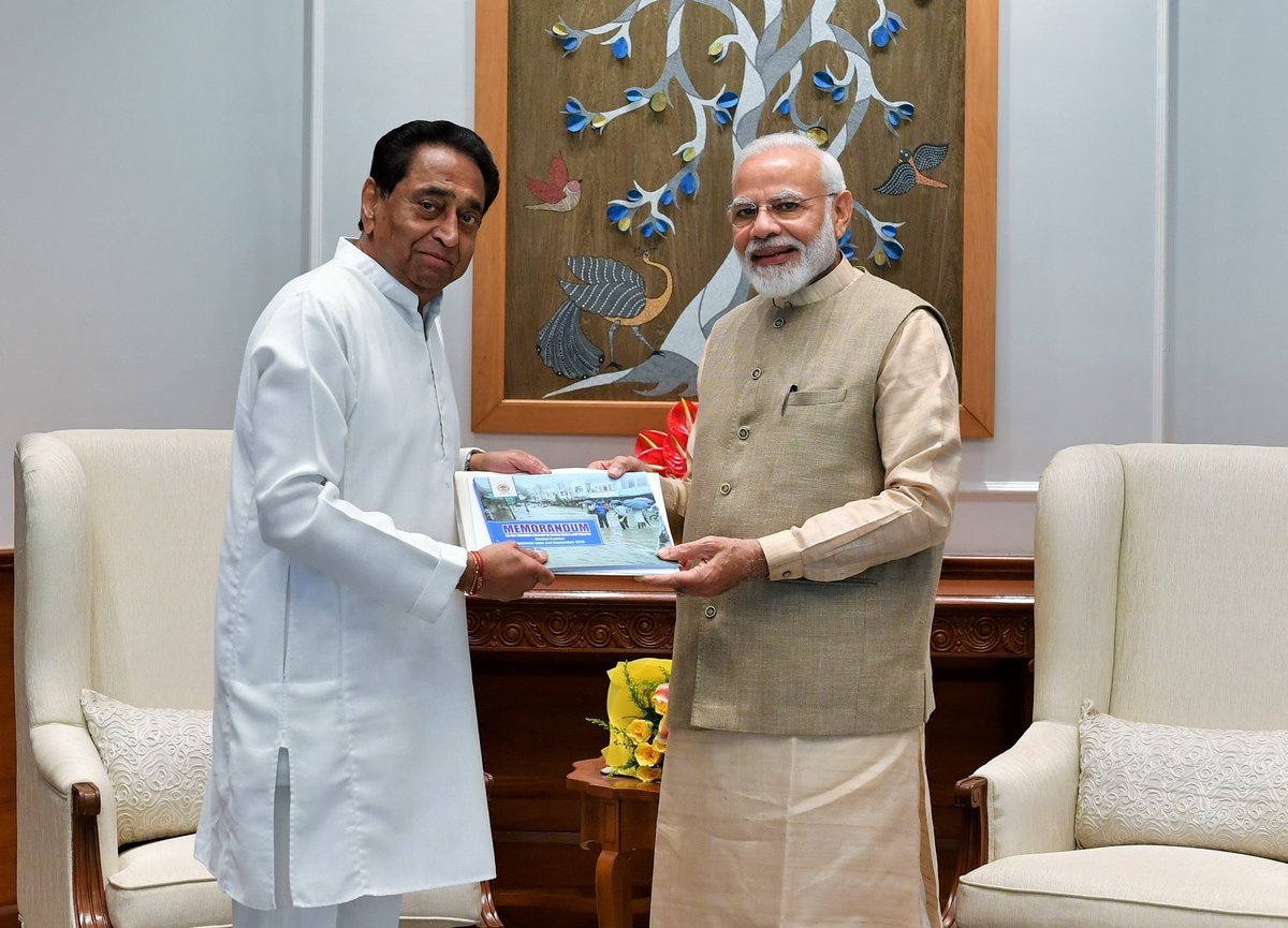 srivatsayb's tweet photo. ✅ AP CM met PM yesterday

✅ Telangana CM met PM yesterday

✅ MP CM met PM two days ago

❌ Karnataka CM tried many times for two months to discuss flood relief with PM but failed to meet him

This is 'double engine' govt? For such humiliation, Karnataka gave the BJP 25 MPs? https://t.co/eqFayPdahp