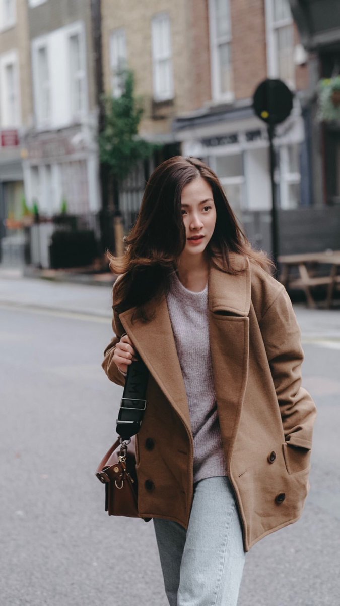 Baifernbahclub on Twitter: "Nira in London ?? #baifern @baifernbahhhhh… "