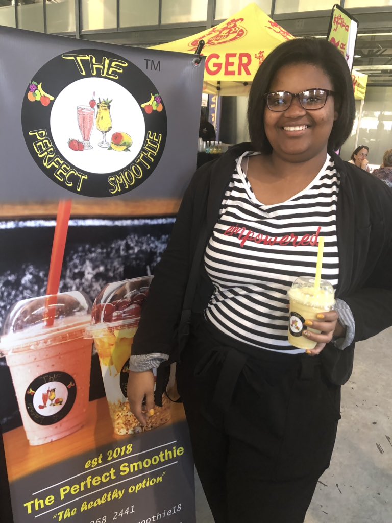 TPSmoothie's tweet photo. #SundayFunday - Haaaaaappy customers means our smoothies are THAT good πππΎ
#PerfectSmoothie #LocallyYoursMarket #happycustomers #smoothielife https://t.co/4G3cTiZESY
