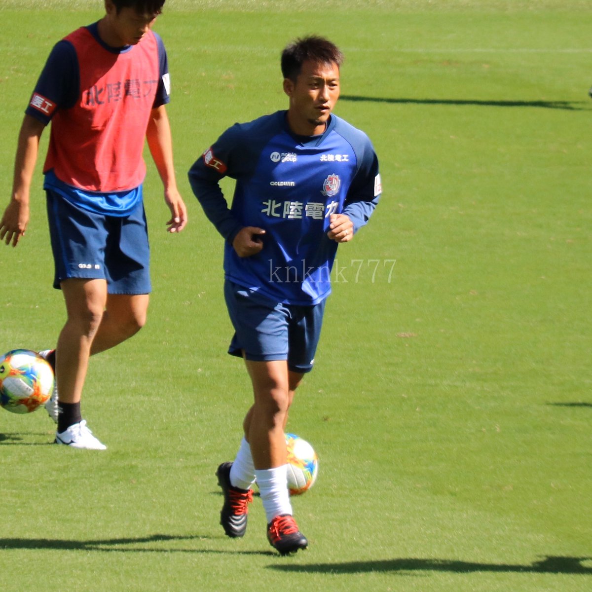 きな粉 高校サッカー時代からの推し選手です 当時柴崎の岳ちゃんとボランチ組んでた椎名さん 大怪我を何度も乗り越えてきたのほんとすごい カターレ富山 椎名伸志