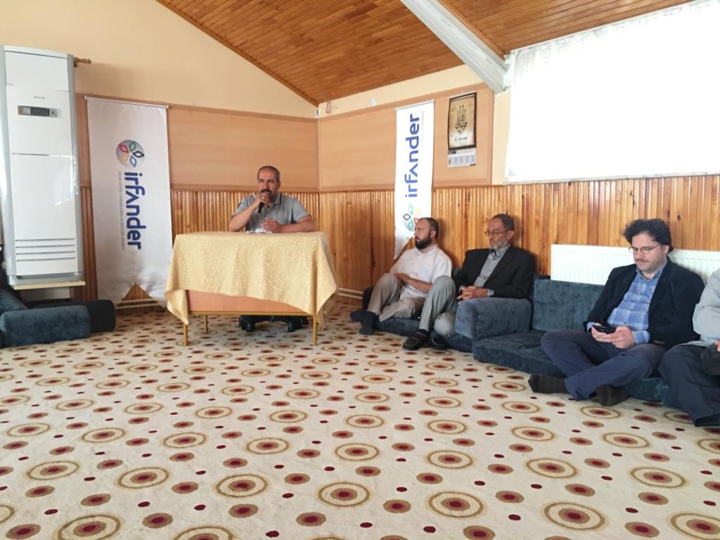 irfander42's tweet photo. İRFANDER Abdullah b. Mes’ûd İslami Araştırmalar Merkezi @abimerirfander 2019-2020 kış dönemi seminerleri başladı. Hayırlı olsun.
#konya #irfander #abimer #islam #araştırma #merkez https://t.co/hh4H4wYRrP