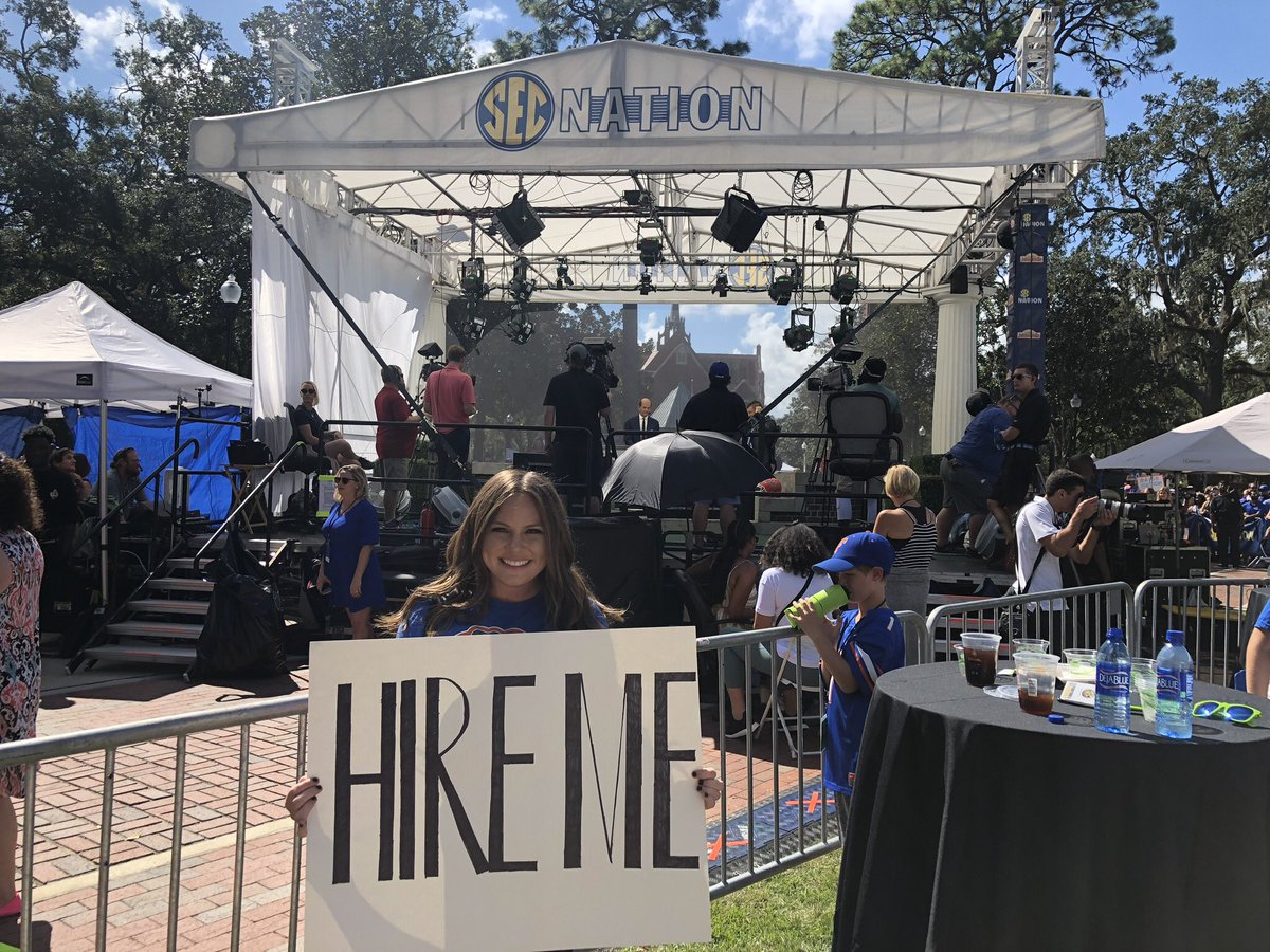 kate_venezio's tweet photo. A year ago, I held up this sign in Gainesville. Today, I work at ESPN HQ and help produce CFB games. Dreams do come true! That day the #Gators beat No.5 LSU in the Swamp. Yesterday, they beat No.7 Auburn. It’s great to be a Florida Gator! 🐊 #Undefeated https://t.co/G5q5rYRCVf