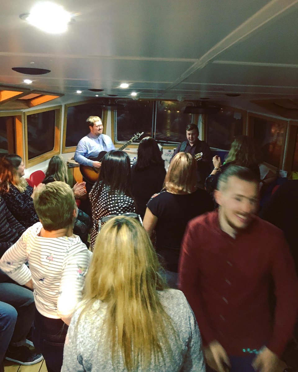 Brontovegan's tweet photo. So far, thanks to our boogiers, raffle buddies &amp; welsh cake fiends, we’ve raised over £800 for @NeptunesArmy! 

We’re going to keep the raffle open a little longer for those who would like to take part, so do call in if you’d like a ticket. 

Thank you so much for your support 💚 https://t.co/XQEZxX9s6j