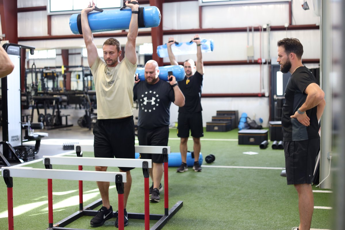 Aquabags's tweet photo. Day 2 of the UI-seminar is done! 🇺🇸

Monday the 14th we explore the functional anatomy, biomechanics and neurophysiology of agility and the overhead athlete. ⚾

Don't miss out on this seminar and safe your spot now: https://t.co/OXcqbPfmdM https://t.co/r7rVTO7c5m