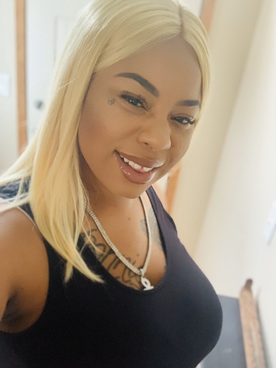 ImRonnieSweets's tweet image. #gapGang