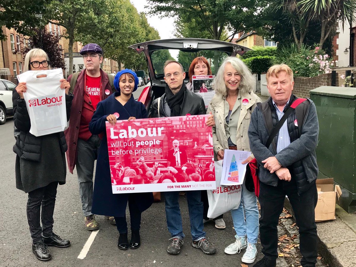 KensingtonCLP's tweet photo. Come on Labour. Kensington is ready for the election fight in Dalgarno. Labour listening to all the citizens #Dalgarno #LabourParty #GeneralElection https://t.co/era7lFRIWH