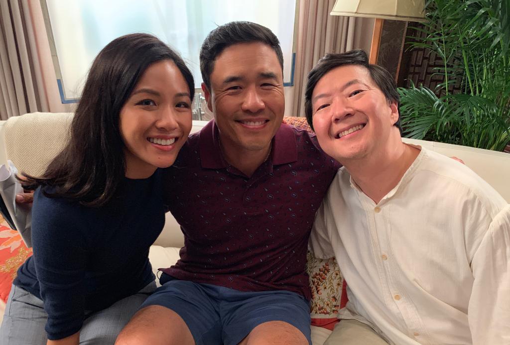 It's a crazy rich reunion! <a href="/kenjeong/">Ken Jeong</a> is back on #FreshOffTheBoat this Friday! #CastFromThePast