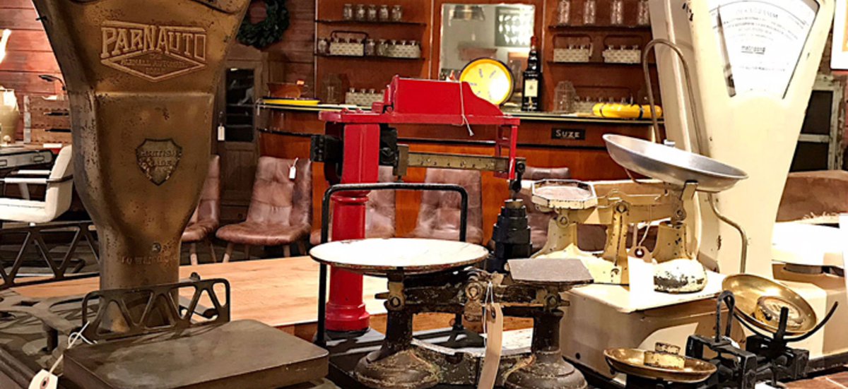 These #antique shops in #Atlanta prove that one man's trash is another man's #treasure. ow.ly/sp9Q50rspyA