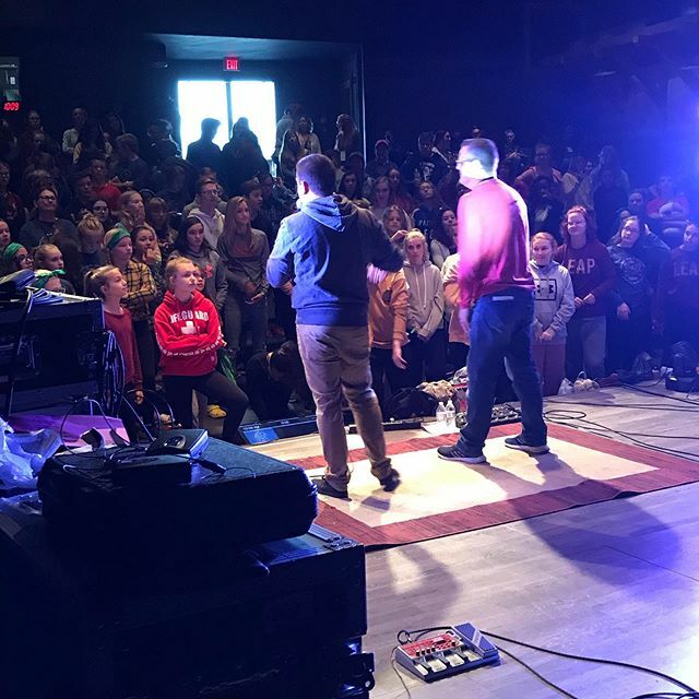 karldpeterson's tweet photo. Behind the scenes #FR19 https://t.co/9MANexvx64 https://t.co/NA6VC2gsaH
