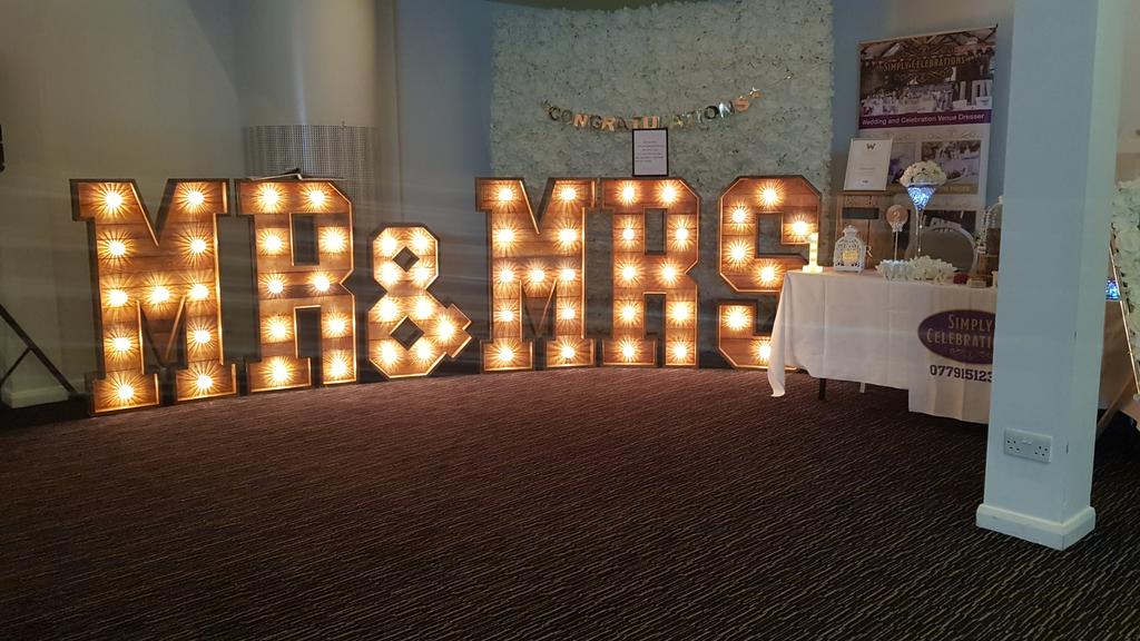 All set up at China fleet country club wedding fair.
Come down and see us