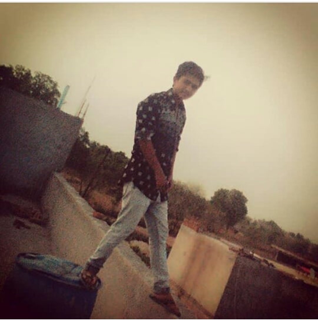 MassADianArun's tweet photo. #AjayDevgnStyle Good Night Everyone https://t.co/YxLwQ6Q77p