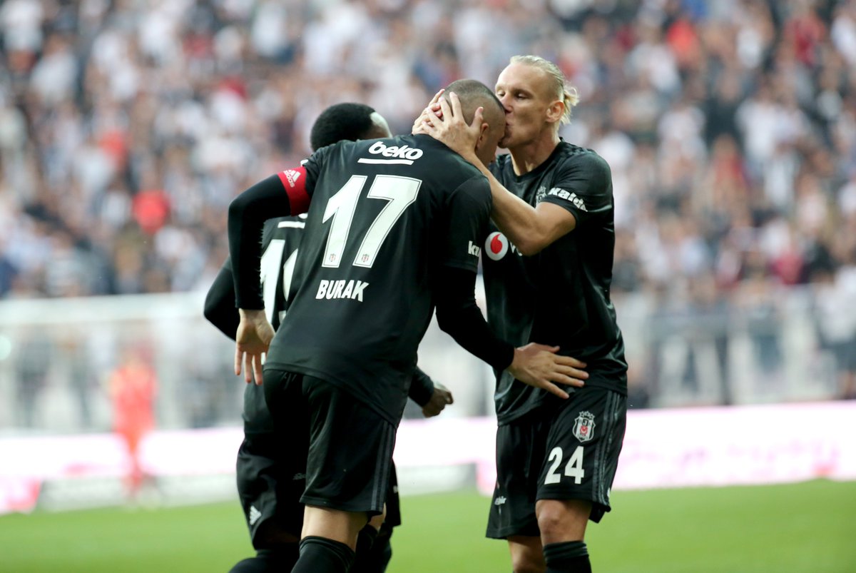 sporx's tweet photo. Vida &amp; Burak 🦅 https://t.co/JTQEDP6KJN