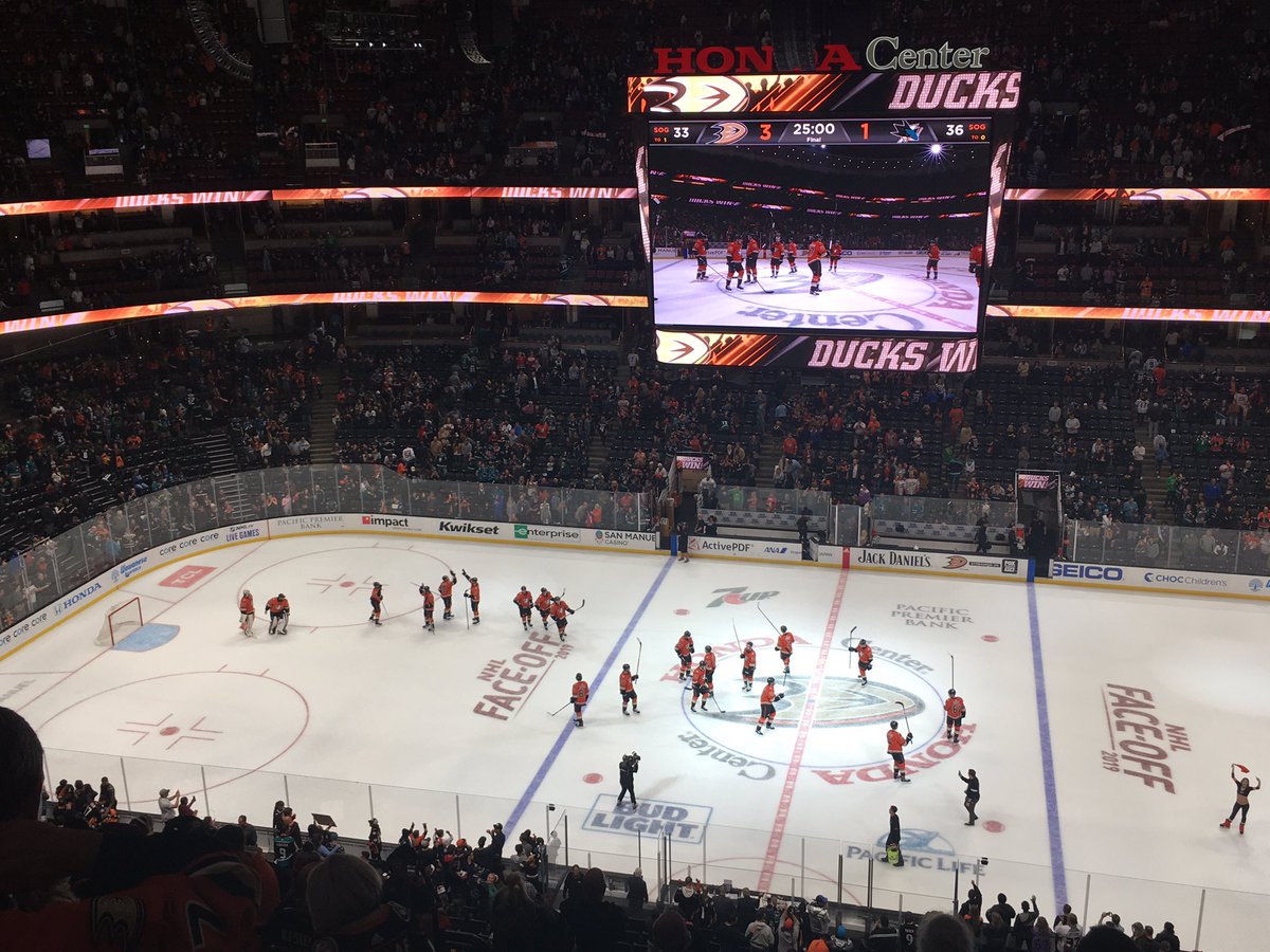 ChargeSeven's tweet image. Great game last night.  Ducklings were  showing off their speed!!  Excited for our future.  #LetsGoDucks