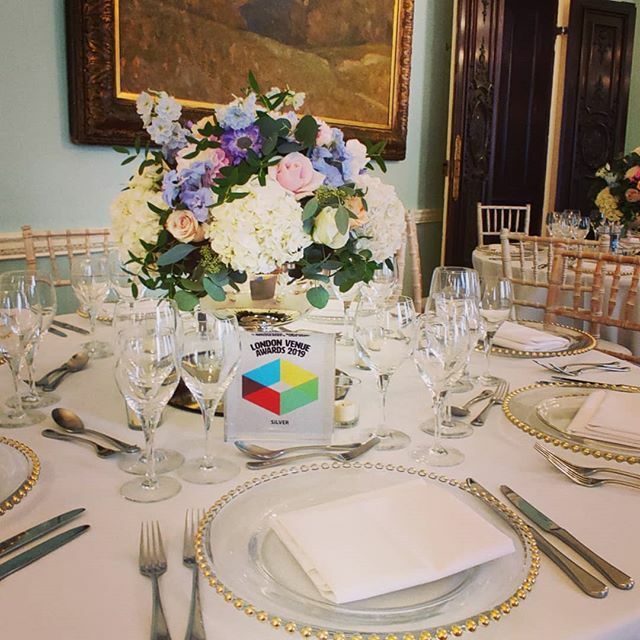 Another amazing showcase!! 😊🙂
Thanks to all our amazing suppliers!
@blankcanvasentertainment
@welldressedtables
<a href="/blueskyflowers/">liz inigo jones</a>
@rachelmorganflowers
@rosalindmcakes
@especiallyamy