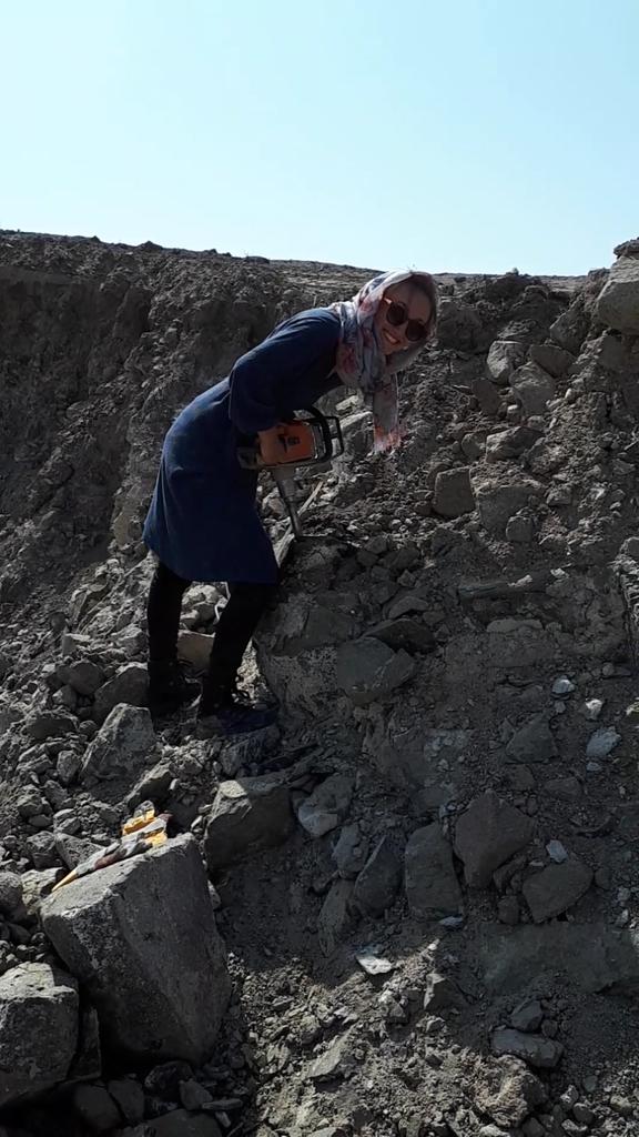 .<a href="/HannekeHeida/">Hanneke Heida</a> is pursuing a PhD in geophysics @ICTJA_CSIC as part of <a href="/saltgiant/">Salt Giant</a>, where she is studying the dynamics of the Mediterranean Sea during the Messinian Salinity Crisis, a period 6 million years ago of massive evaporation of Mediterranean waters #WomenDoingScience