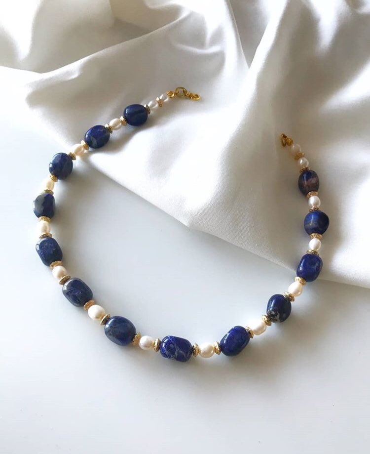 rozeandmore's tweet photo. İnci ve Lapis Lazuli Taşlı Kolye https://t.co/jlEF5dAbP0 https://t.co/B7KeZNqKmv