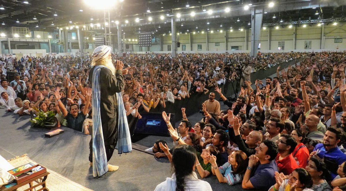 SadhguruJV's tweet photo. #InnerEngineering is an effort to make people realise that the source of all problems are within us and the source of solutions are also within us. This is a movement from Religion to Responsibility. Let's make it happen. -Sg #InnerEngineeringInDelhi https://t.co/TB86qb8am0