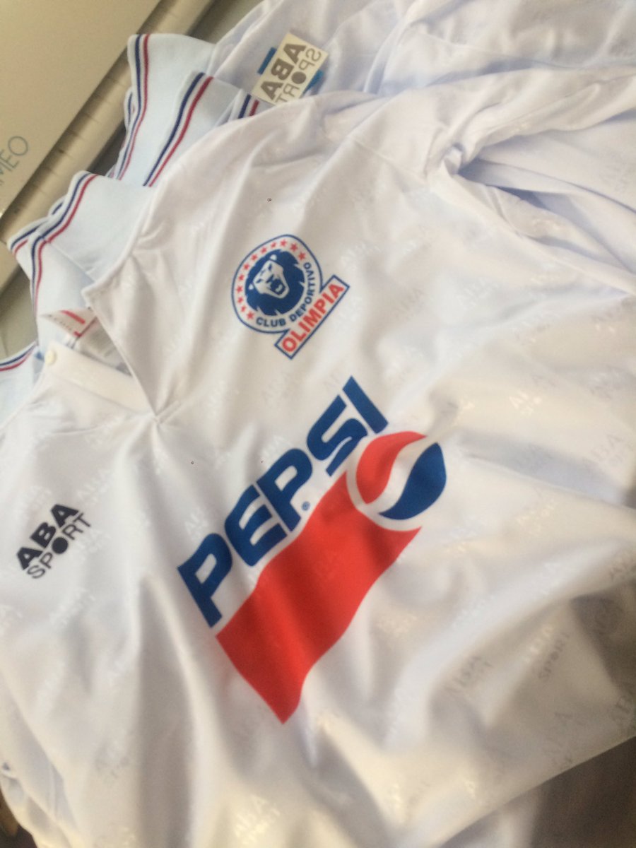 Imprentti's tweet photo. Sublimando, ando. #AbaSport #Olimpia https://t.co/KNdjKRzEYa