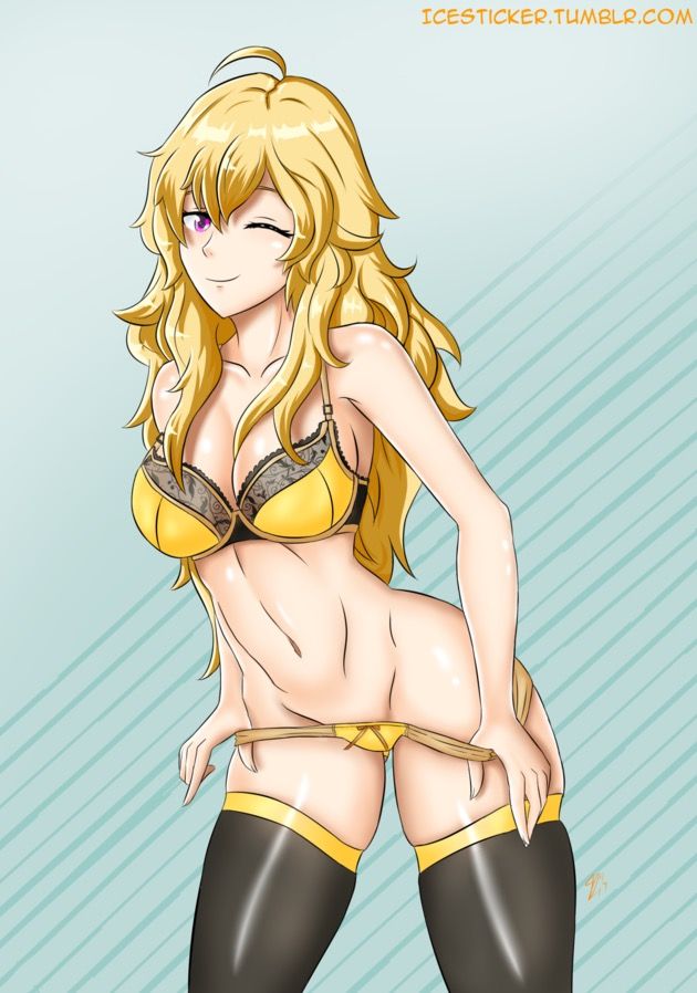 Yang would wink at you but didn't say anything. #SeductiveSunday