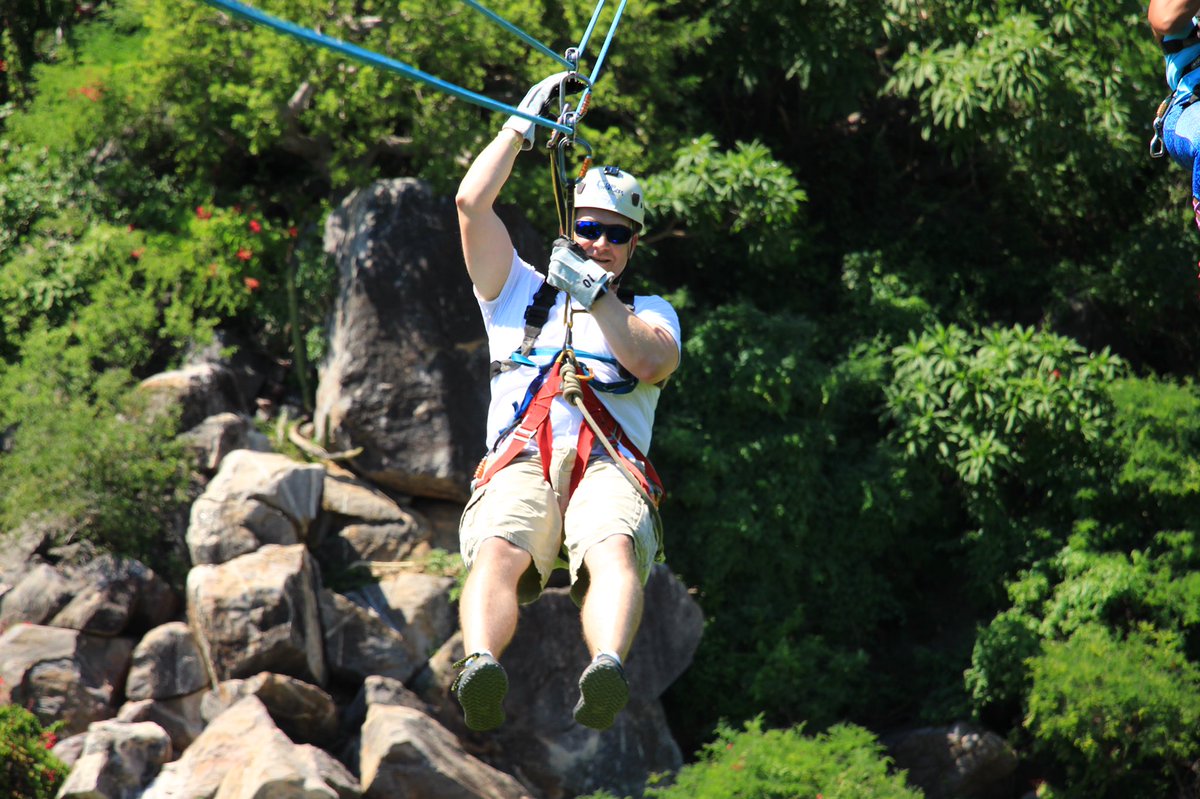 clharr2's tweet image. Had fun Zip Lining in Cabo with #CaboAdventures