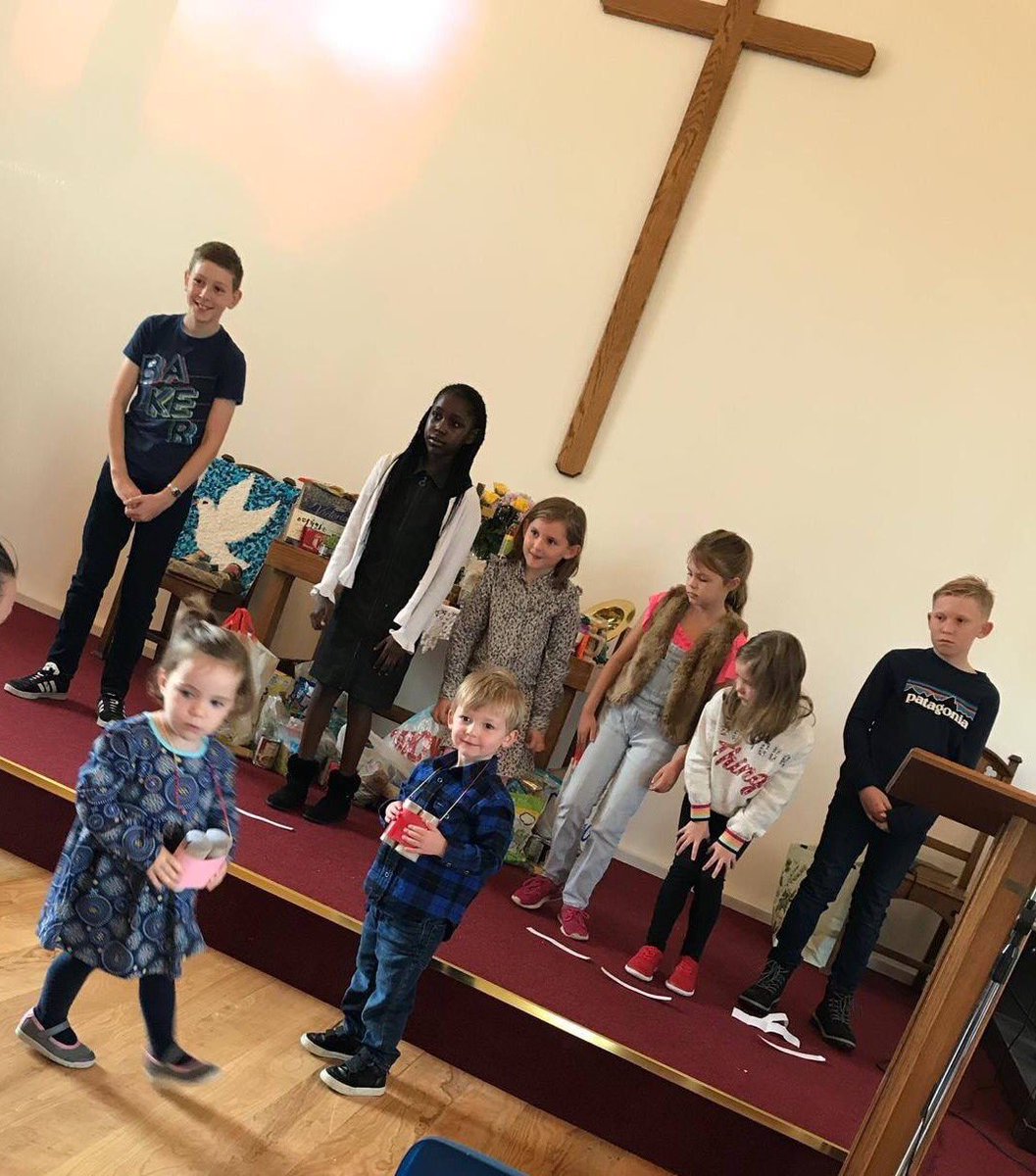 AspullMethodist's tweet image. Great Harvest service led entirely by our young people #ShiningForJesus Lots of donations for @TheBrickWigan too #GenerousGod #Sharing #Giving #Thanking