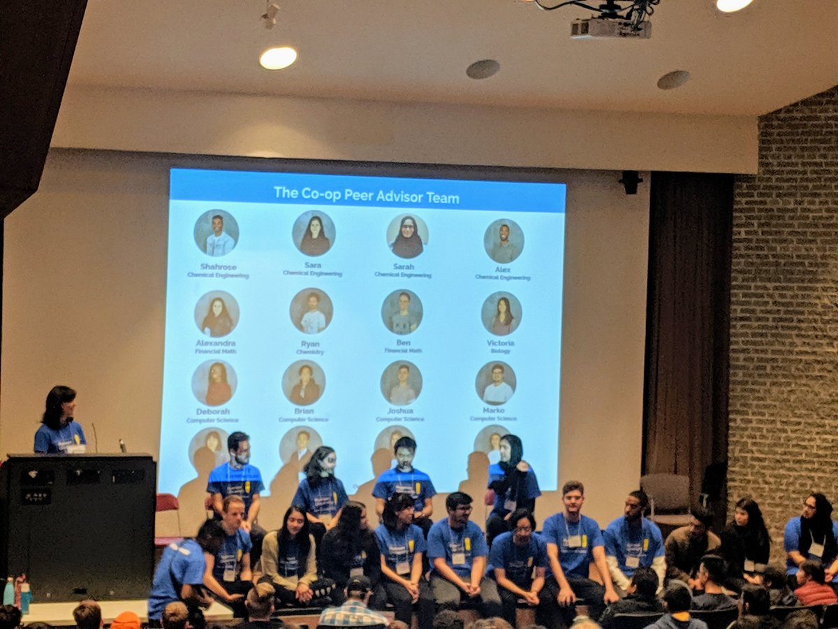 Our humungous #Coop Peer Adviser Panel, to end the @RyersonCareer Co-op Symposium with a bang! 💥💥