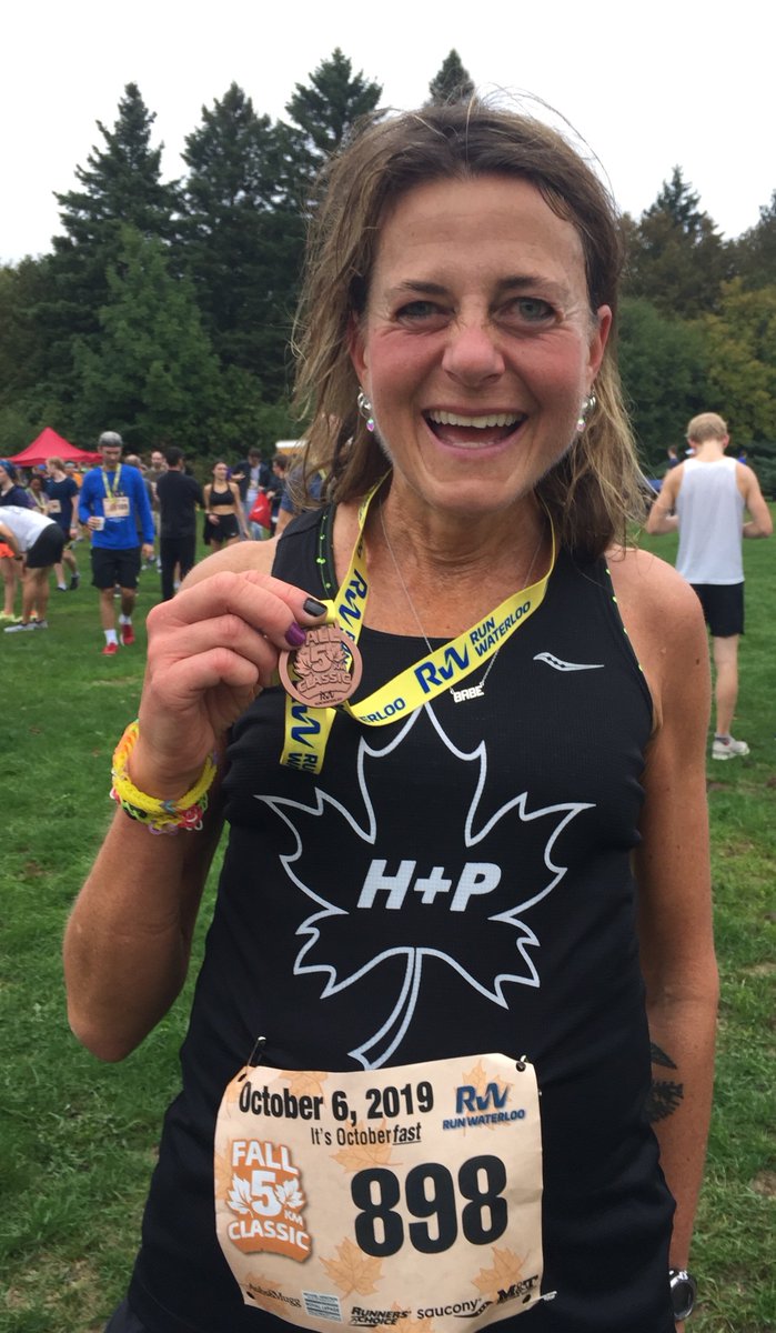 cathyderksen's tweet photo. ran my last local race for 2019 this morning - the #fall5kclassic ! perfect october conditions, fast course, i felt great. 5k is not my fave distance, but i did enjoy it today! 26:20 - beat my own predicted time! https://t.co/6yqV7KlUHL