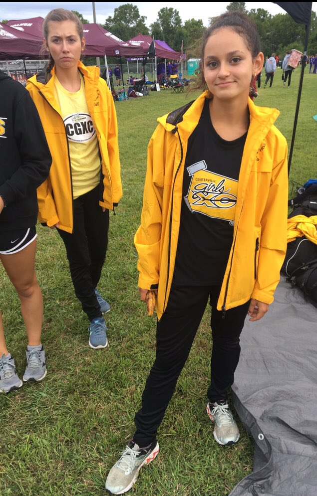 isabelle_peri's tweet photo. happy #cgxcsunday 🤑 https://t.co/kXjIHe3g03