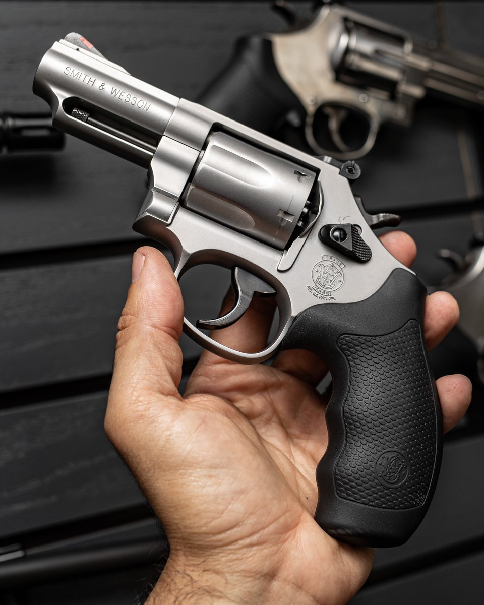 Smith_WessonInc's tweet photo. Sunday Gun-Day! What is your ultimate favorite gun? This Smith & Wesson® Model 66 is high on our revolver list. #SmithandWesson #Model66 #357Magnum #Revolver https://t.co/3vUqwSE1YF