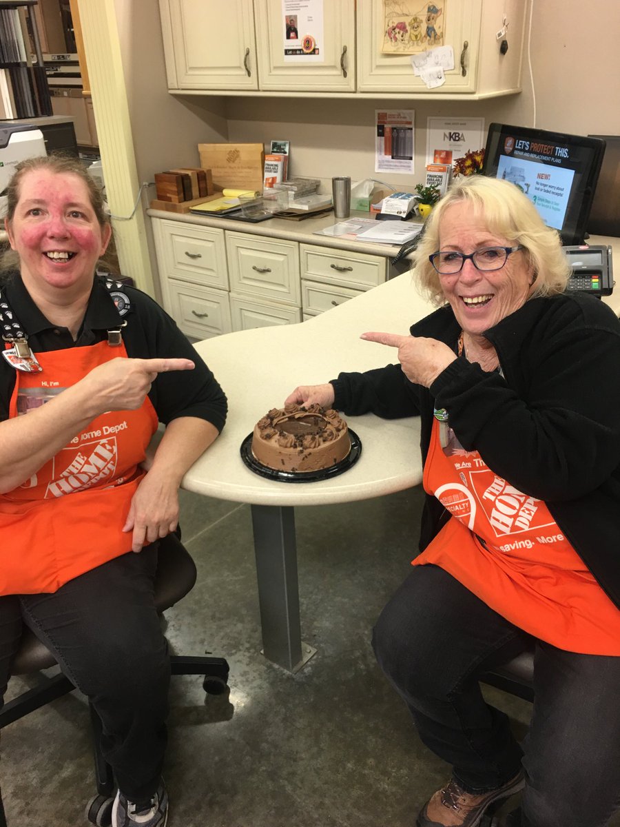 Kitchen designers Lynne and Trina beat the $100,000 challenge again! CAKE!