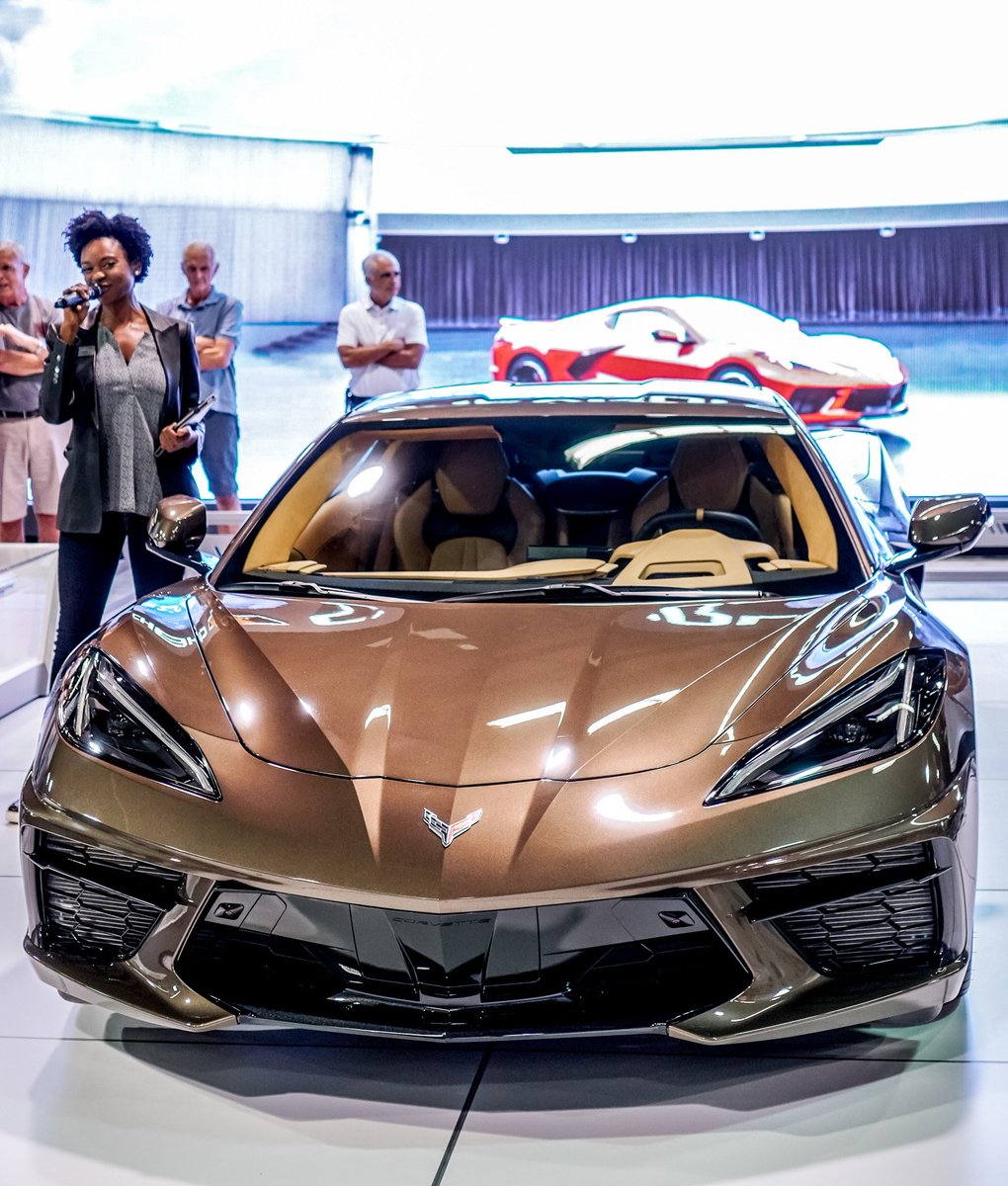 Day 4 is underway! Today is your last chance to get an up-close look at the all-new 2020 #CorvetteStingray! Get your tickets here: bit.ly/2MYC2Gj