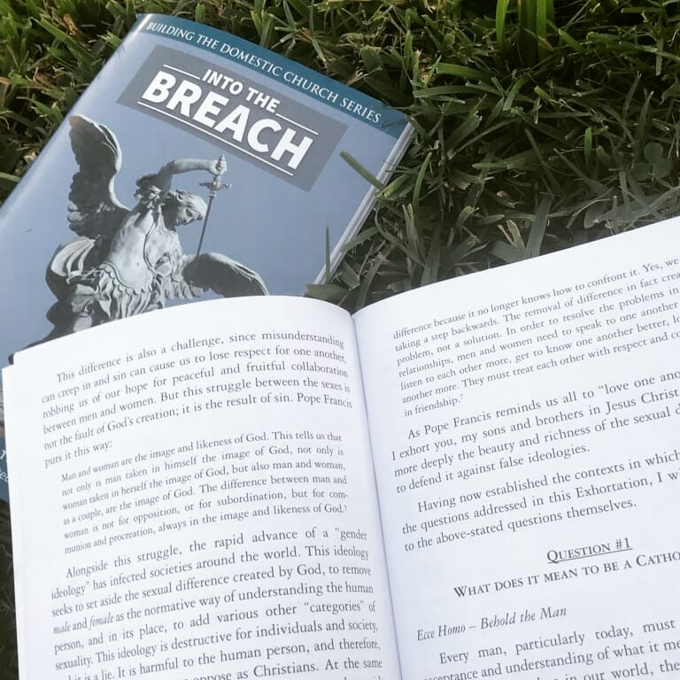 LamarKnights's tweet photo. This week we had our first ever installment of Bros and Bibles! After a great game of ultimate frisbee, we gathered up and broke down the faith together using scripture and "Into the Breach" as a guide for our discussion on how to be better men. Thank you all for coming out! https://t.co/AegdCgUtRJ