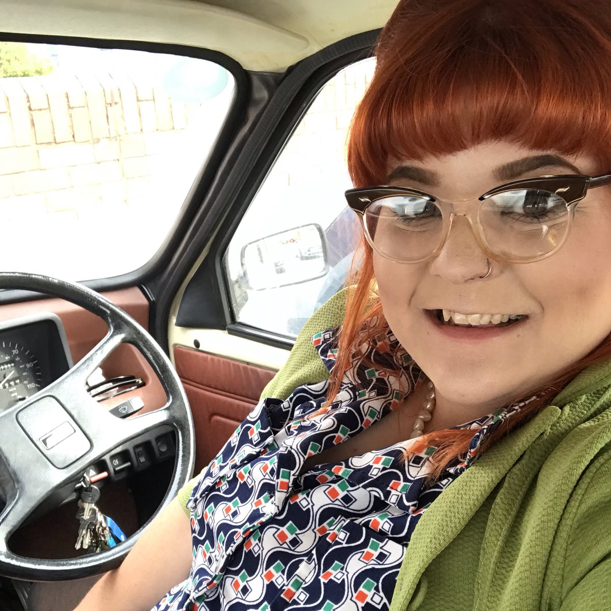 **EMPLOYMENT HELP REQUEST**

I’m currently hunting for a new job. I’m a marketing manager based in Yorkshire and willing to travel. 

Job hunt hasn’t turned up much so I’m wondering if you could possibly RT this post and help me find a new job. 

Fingers crossed and thank you 🤞🏻