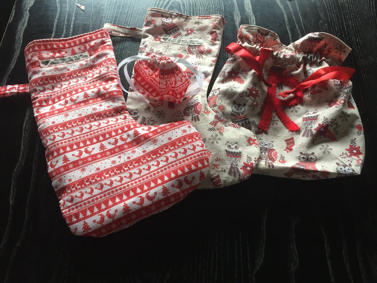 BGariad's tweet photo. WE diversified is week 😂 @TheoPaphitis #sbs started on #reusable #noplastic #nopvc #ecofriendly #washable giftbags and stockings 
https://t.co/uEasEQZ6Gh https://t.co/EEeqA3hLSR