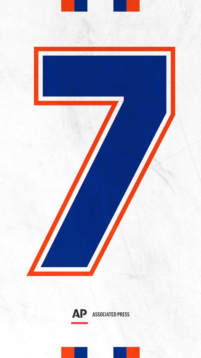GatorsFB's tweet photo. .@AP_Top25 ➡ No. 7⃣ 

Story via @GatorsScott:  
https://t.co/0BU6xutaXY

#GoGators https://t.co/O4VdA0AQPb