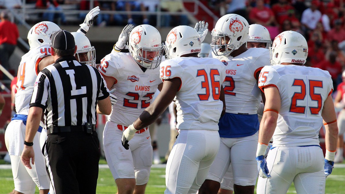 KVNGWlll's tweet photo. #AGTG After a great talk and visit with Coach Shealy and the rest of the coaching staff yesterday, I am beyond blessed to say I have received an offer from Houston Baptist University‼️‼️#dawgsup🐶@coachSkelley @CoachBJ_DLINE @CoachWhitaker_ @NuclearAthletes🔸🔹 https://t.co/YdF1QgfIvU