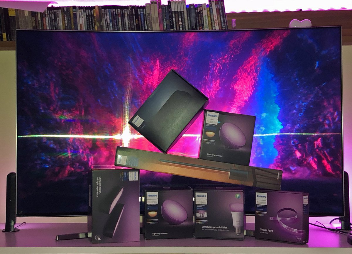 4KFilme's tweet photo. Ein fettes "Merci" an Philips/Signify @tweethue die uns die neue #HUE PLAY HDMI SYNC BOX zum Testen übergeben haben! https://t.co/uXAAmZUx0m
#4K #60p #hdr10 #hdmiswitch #surround #beleuchtung (inkl. 30 Min Testvideo!) https://t.co/vMw5J05Fum