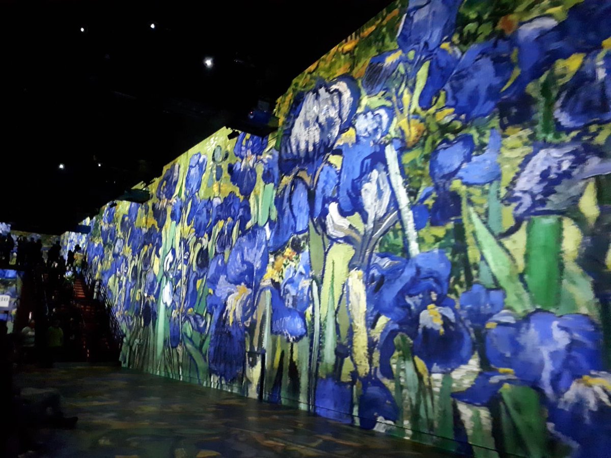 EventsHatch's tweet photo. Having a marvellous time in Paris seeing some great spaces #FMEvent #ATOUTFRANCE #exploreFrance #paris @FRConvention_uk @CLUSTER_MICE @atout_france @parisjetaime https://t.co/cX8mk903kV