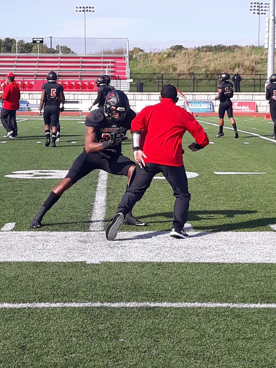 Keeg_J's tweet photo. Blessed to watch @DU_Football play @FerrisFootball during recruit weekend. Long trip from Texas but worth it. Thanks Coach @SparkyMcEwen1 and Coach @lmelo90 first the hospitality. https://t.co/VXQkA6LElM