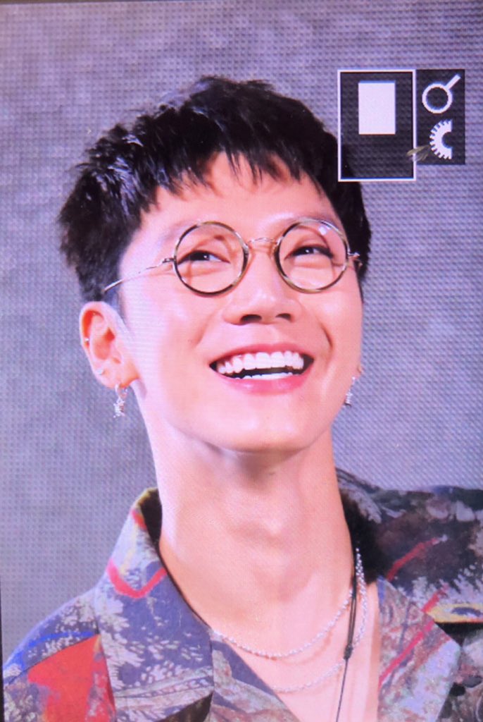 Sentimentalfly's tweet image. 06/10/2019 #Ten #SuperM