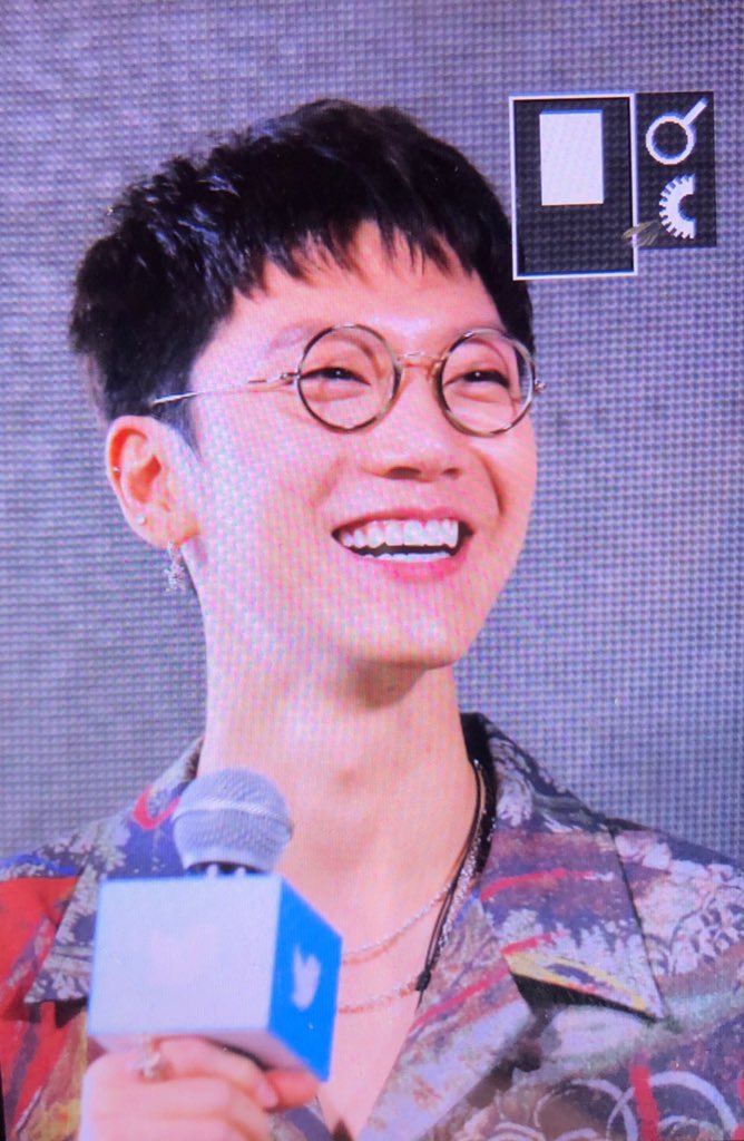 Sentimentalfly's tweet image. 06/10/2019 #Ten #SuperM