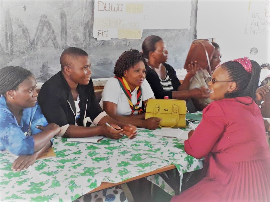 GirlGuidesMw's tweet photo. Training of School authorities, Guide Leaders, Mothergroup members in CR, GBV, alcohol, drug and substance abuse prevention and creating linkages with the community police, social warfare &amp; child protection workers under the 5 year FORUT-Norway funded project 
#FORUT- Norway
#ADD https://t.co/JH4LoAWEVK