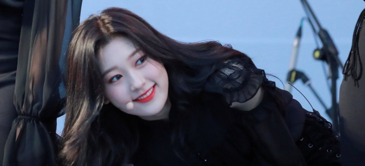 choerryzone's tweet image. 