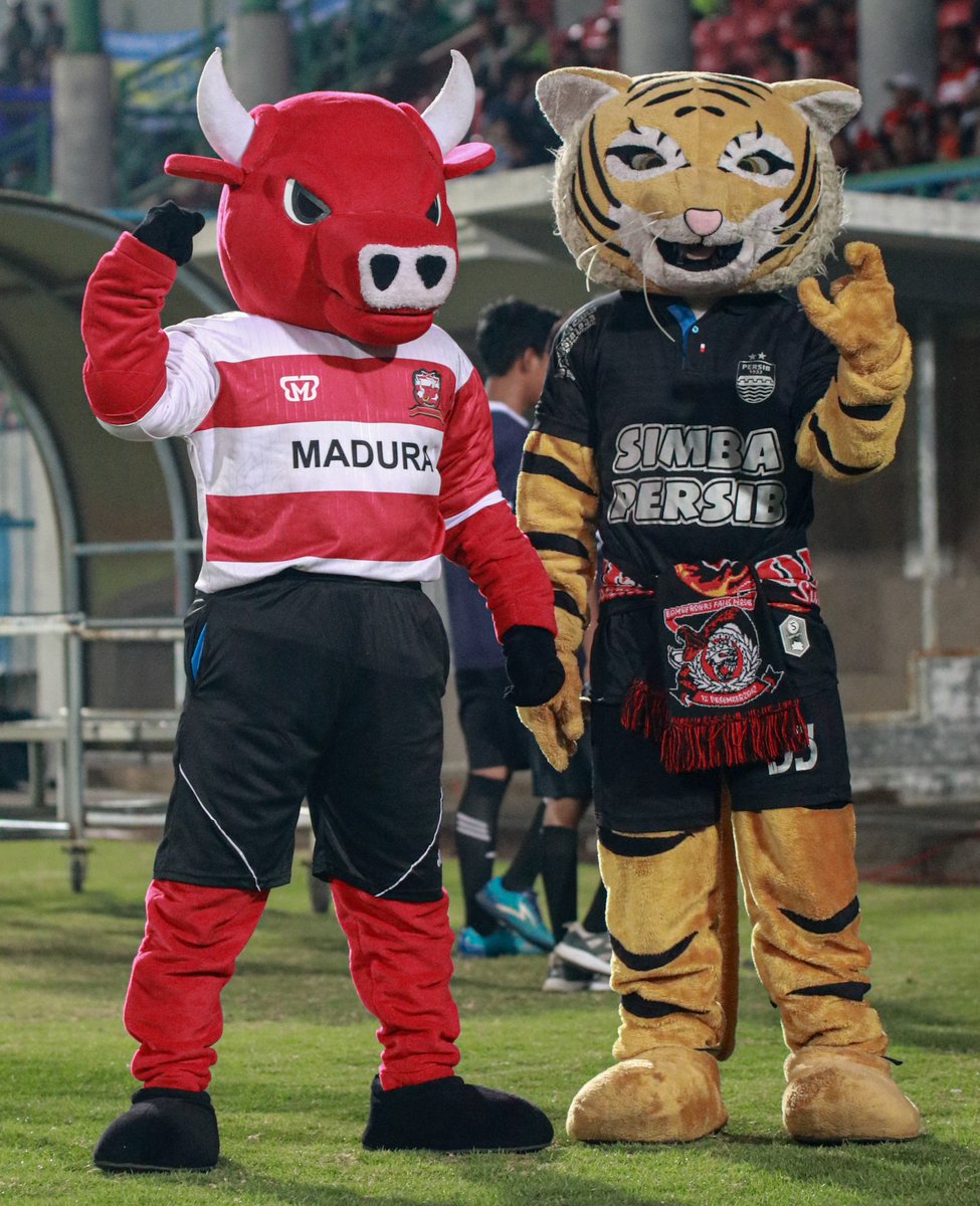 Selamat hari Senin semua! 
Apapun aktifitasmu hari ini, harus semangat 💪🤲