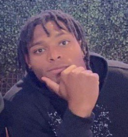 BSO's tweet image. The face of a man who looks like he is willing to do anything to get traded bit.ly/2onDBD5