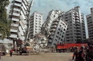Netanyahu & Zelikow leave to our imagination what a SINGLE nuke would have done under the WTC but quite clearly 9/11 ended up looking nothing like what Ramzi Yousef testified he intended w/his van bomb - to cause one tower to topple onto the other tower5/ https://books.google.com/books?id=wglOAgAAQBAJ&pg=PT478&hl=en#v=onepage&q&f=false