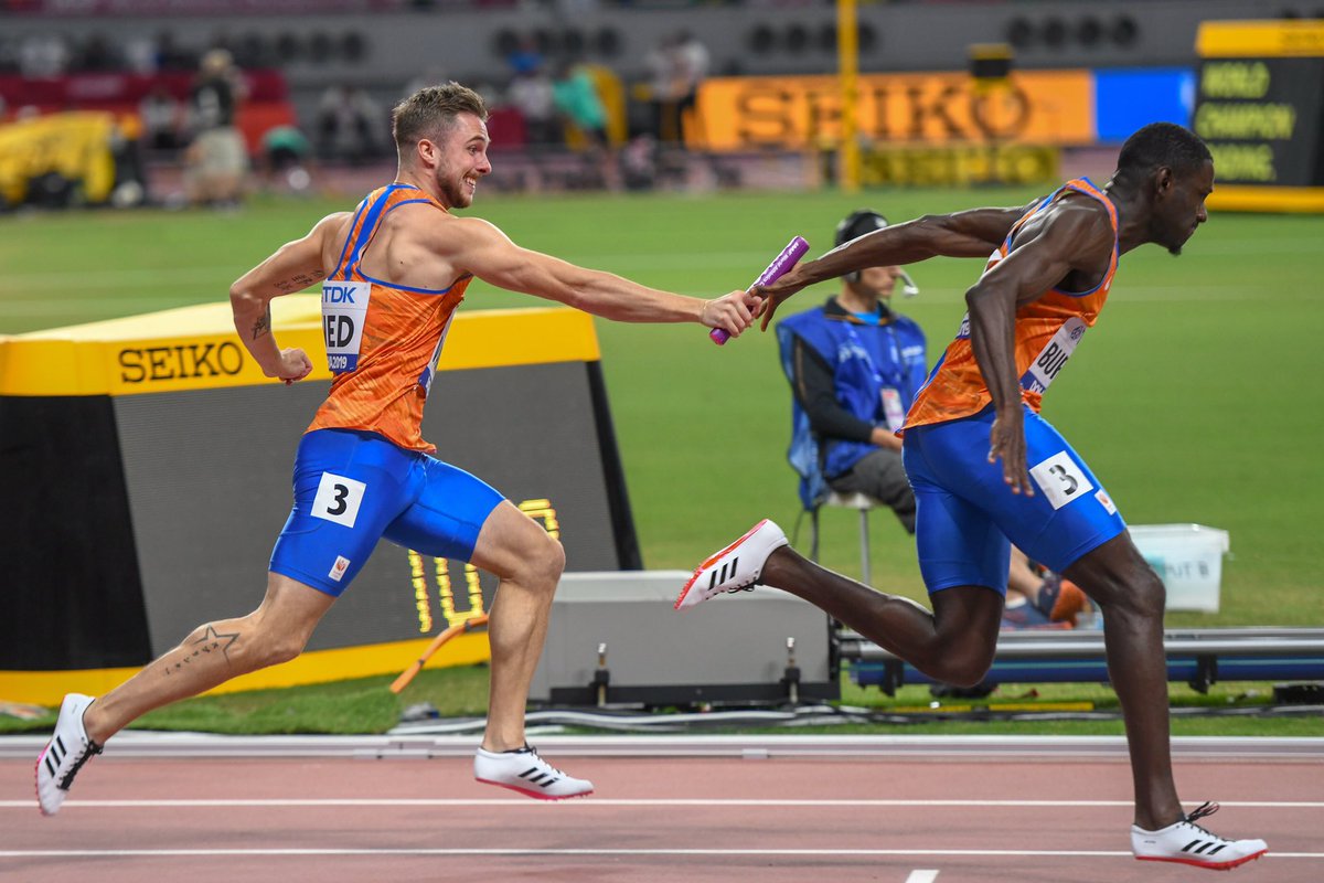 BizzSports's tweet photo. Unfortunately a DQ in the final, but the Dutch relay team was on a roll in their heat as they broke the Dutch record to 37.91. Well done, Joris and #teamNL! #Doha201 #IAAFworlds #TeamBizzSports https://t.co/C9IBzDLeU7