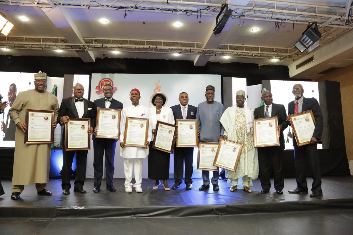 “Heroes you call us. But servants we are.
We have been provided rare and exceptional opportunities to serve our nation” President <a href="/akin_adesina/">Dr. Akinwumi A. Adesina, CON, CGH</a> at the #HLFRolemodelsAwards 2019

<a href="/Hallmarkslabour/">Hallmarks Of Labour</a> <a href="/AfDB_Group/">African Development Bank Group</a>